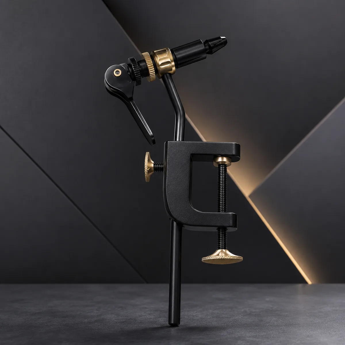 Fly Tying Vise — Vise only, no tools included